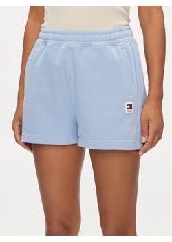 Tommy Jeans Szorty sportowe New Cls DW0DW17772 Błękitny Relaxed Fit ze sklepu MODIVO w kategorii Szorty - zdjęcie 182723949
