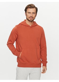 4F Bluza 4FAW23TSWSM688 Brązowy Regular Fit ze sklepu MODIVO w kategorii Bluzy męskie - zdjęcie 182724319