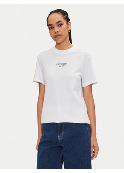 Calvin Klein T-Shirt New York K20K208064 Biały Regular Fit ze sklepu MODIVO w kategorii Bluzki damskie - zdjęcie 182724888