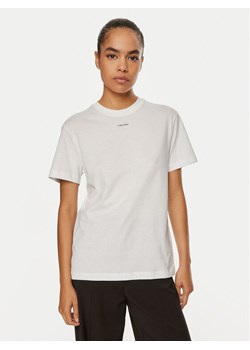 Calvin Klein T-Shirt Nano Logo K20K207519 Biały Regular Fit ze sklepu MODIVO w kategorii Bluzki damskie - zdjęcie 182725495