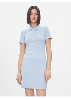 Tommy Hilfiger Sukienka codzienna 1985 WW0WW37853 Błękitny Slim Fit ze sklepu MODIVO w kategorii Sukienki - zdjęcie 182725619