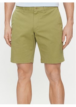 Tommy Hilfiger Szorty materiałowe Brooklyn MW0MW23563 Zielony Regular Fit ze sklepu MODIVO w kategorii Spodenki męskie - zdjęcie 182726465