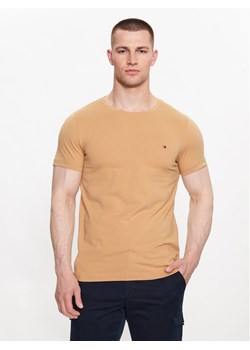 Tommy Hilfiger T-Shirt MW0MW10800 Beżowy Slim Fit ze sklepu MODIVO w kategorii T-shirty męskie - zdjęcie 182727215