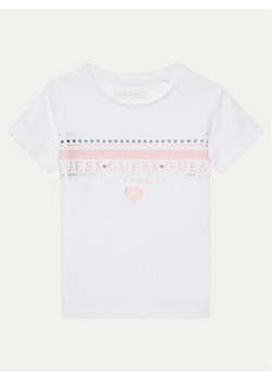 Guess T-Shirt K5GI00 K6YW4 Biały Regular Fit - id: 0000304848223 - marki Guess - 182727229 Guess T-Shirt K5GI00 K6YW4 Biały Regular Fit ze sklepu MODIVO w kategorii Bluzki dziewczęce - zdjęcie 182727229