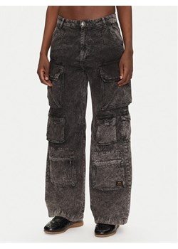 Alpha Industries Spodnie cargo 148022 Szary Regular Fit ze sklepu MODIVO w kategorii Spodnie damskie - zdjęcie 182727259