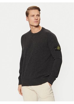 Stone Island Sweter 8115545B4 Szary Regular Fit ze sklepu MODIVO w kategorii Swetry męskie - zdjęcie 182727836