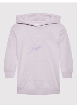 Guess Sukienka dzianinowa K2YK03 KA6R3 Fioletowy Regular Fit ze sklepu MODIVO w kategorii Bluzy dziewczęce - zdjęcie 182729016