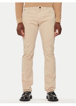 Boss Spodnie materiałowe Daelaware3-1-20+ 50440492 Beżowy Slim Fit ze sklepu MODIVO w kategorii Spodnie męskie - zdjęcie 182730425