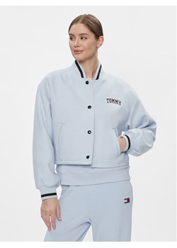 Tommy Jeans Kurtka bomber Varsity DW0DW17236 Błękitny Relaxed Fit ze sklepu MODIVO w kategorii Kurtki damskie - zdjęcie 182732365