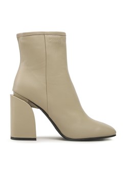 PINKO Botki Tea Tronchetto PE 23 BLKS1 100664 A0N9 Beżowy ze sklepu MODIVO w kategorii Botki - zdjęcie 182733799