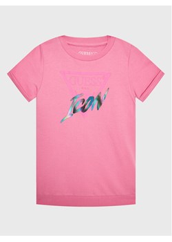 Guess Sukienka codzienna K3RK01 KB4O0 Różowy Regular Fit ze sklepu MODIVO w kategorii Sukienki dziewczęce - zdjęcie 182734017