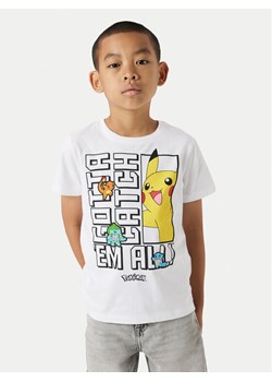 NAME IT T-Shirt Flame Pokemon 13240895 Biały Standard Fit ze sklepu MODIVO w kategorii T-shirty chłopięce - zdjęcie 182734208