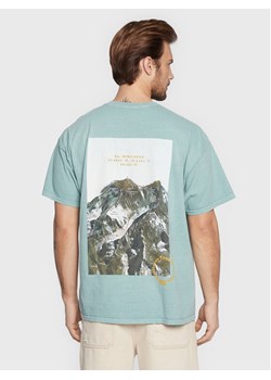 BDG Urban Outfitters T-Shirt 76134691 Zielony Relaxed Fit ze sklepu MODIVO w kategorii T-shirty męskie - zdjęcie 182734496