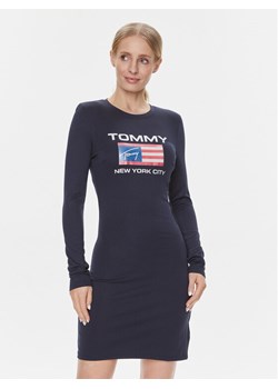 Tommy Jeans Sukienka codzienna DW0DW15889 Granatowy Slim Fit ze sklepu MODIVO w kategorii Sukienki - zdjęcie 182734575
