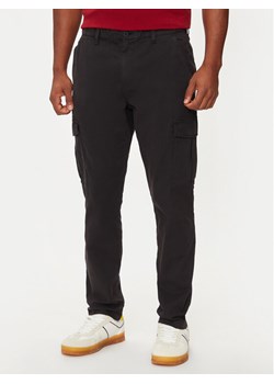 Tommy Jeans Spodnie materiałowe Austin DM0DM20750 Czarny Slim Fit ze sklepu MODIVO w kategorii Spodnie męskie - zdjęcie 182735475