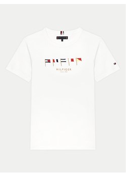 Tommy Hilfiger T-Shirt Multiflag KB0KB09532 D Biały Regular Fit ze sklepu MODIVO w kategorii T-shirty chłopięce - zdjęcie 182736165