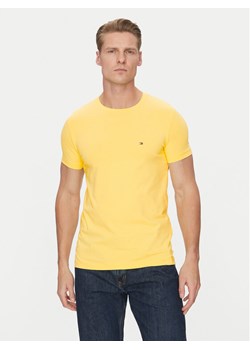 Tommy Hilfiger T-Shirt MW0MW10800 Żółty Slim Fit ze sklepu MODIVO w kategorii T-shirty męskie - zdjęcie 182736176