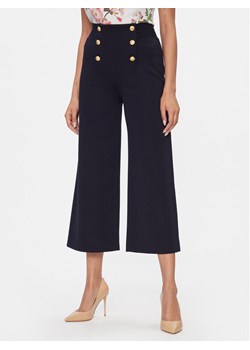 Luisa Spagnoli Spodnie materiałowe Moni A 540857 Granatowy Regular Fit ze sklepu MODIVO w kategorii Spodnie damskie - zdjęcie 182736989