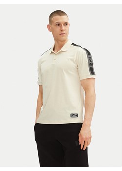 EA7 Emporio Armani Polo 7M000139 AF10375 U1079 Écru Regular Fit - id: 0000304611841 - marki Emporio Armani - 182737335 EA7 Emporio Armani Polo 7M000139 AF10375 U1079 Écru Regular Fit ze sklepu MODIVO w kategorii T-shirty męskie - zdjęcie 182737335