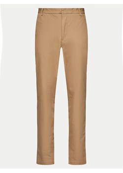 Boss Spodnie materiałowe Kaito1_T 50487754 Beżowy Slim Fit ze sklepu MODIVO w kategorii Spodnie męskie - zdjęcie 182737569