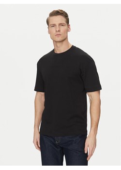 Calvin Klein T-Shirt K10K114167 Czarny Slim Fit ze sklepu MODIVO w kategorii T-shirty męskie - zdjęcie 182738436