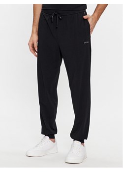 Boss Spodnie dresowe Mix&Match 50515365 Czarny Regular Fit ze sklepu MODIVO w kategorii Spodnie męskie - zdjęcie 182739716