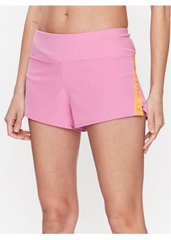 Roxy Szorty sportowe Bold Moves ERJNS03442 Różowy Regular Fit ze sklepu MODIVO w kategorii Szorty - zdjęcie 182739718