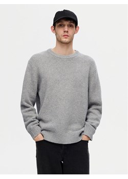 Selected Homme Sweter 16094643 Szary Regular Fit ze sklepu MODIVO w kategorii Swetry męskie - zdjęcie 182739885