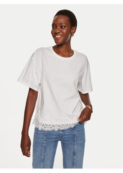 TWINSET T-Shirt 242TP2510 Biały Loose Fit ze sklepu MODIVO w kategorii Bluzki damskie - zdjęcie 182740086