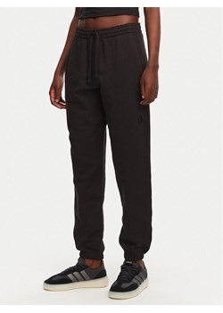 adidas Spodnie dresowe ALL SZN French Terry IX3810 Czarny Loose Fit ze sklepu MODIVO w kategorii Spodnie damskie - zdjęcie 182741149