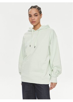 Vans Bluza Flying V Os Ft Ls Hoodie VN0A7RMD Zielony Regular Fit ze sklepu MODIVO w kategorii Bluzy damskie - zdjęcie 182741225