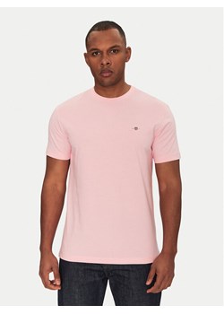 Gant T-Shirt Shield 2003184 Różowy Regular Fit ze sklepu MODIVO w kategorii T-shirty męskie - zdjęcie 182741739
