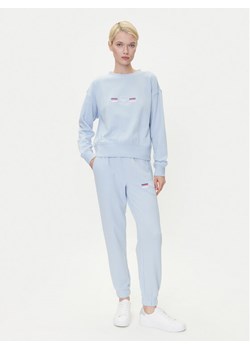 Emporio Armani Underwear Dres EW000500 AF10882 U9273 Błękitny Regular Fit ze sklepu MODIVO w kategorii Dresy damskie - zdjęcie 182742447