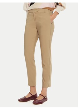 Marella Chinosy Incom 2423136041 Brązowy Regular Fit ze sklepu MODIVO w kategorii Spodnie damskie - zdjęcie 182743119