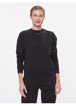 Calvin Klein Bluza Metallic Micro Logo Sweatshirt K20K206961 Czarny Regular Fit ze sklepu MODIVO w kategorii Bluzy damskie - zdjęcie 182744905