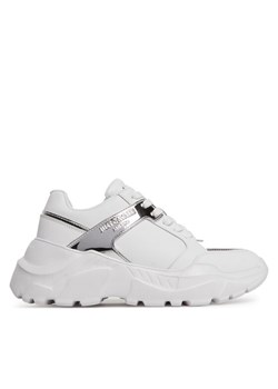 Just Cavalli Sneakersy 78RA3SL9 Biały ze sklepu MODIVO w kategorii Buty sportowe damskie - zdjęcie 182745257