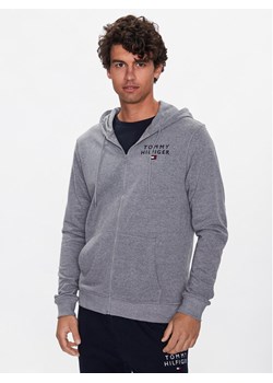 Tommy Hilfiger Bluza UM0UM02879 Szary Regular Fit ze sklepu MODIVO w kategorii Bluzy męskie - zdjęcie 182745277