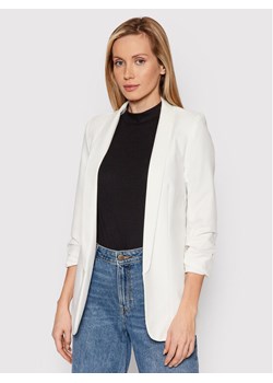 Pieces Marynarka Boss 17090996 Biały Regular Fit ze sklepu MODIVO w kategorii Marynarki damskie - zdjęcie 182745348