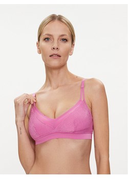 Chantelle Biustonosz braletka Soft Stretch C11GQ9 Różowy ze sklepu MODIVO w kategorii Biustonosze - zdjęcie 182745887