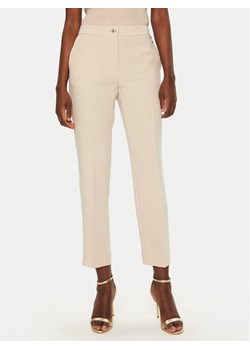 Marciano Guess Spodnie materiałowe 5RGB03 7115A Beżowy Slim Fit ze sklepu MODIVO w kategorii Spodnie damskie - zdjęcie 182746388