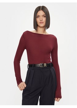 Tommy Hilfiger Bluzka Slim Soft Tencel Boat-Nk Top Ls WW0WW39788 Bordowy Slim Fit ze sklepu MODIVO w kategorii Bluzki damskie - zdjęcie 182746626