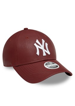 New Era Czapka z daszkiem New York Yankees Crinkled Pu 9Forty 60595395 Bordowy ze sklepu MODIVO w kategorii Czapki z daszkiem damskie - zdjęcie 182747645