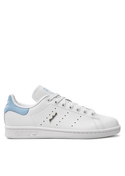 adidas Sneakersy Stan Smith IF6995 Biały ze sklepu MODIVO w kategorii Buty sportowe damskie - zdjęcie 182747865
