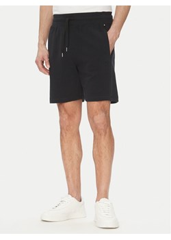 BOSS Szorty sportowe 50540522 Czarny Regular Fit ze sklepu MODIVO w kategorii Spodenki męskie - zdjęcie 182747977