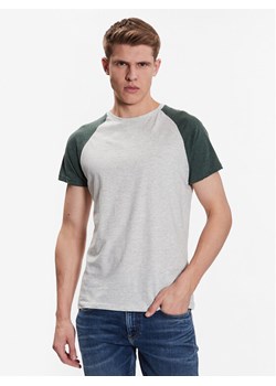 Brave Soul T-Shirt MTS-149BAPTISTK Szary Regular Fit ze sklepu MODIVO w kategorii T-shirty męskie - zdjęcie 182748515