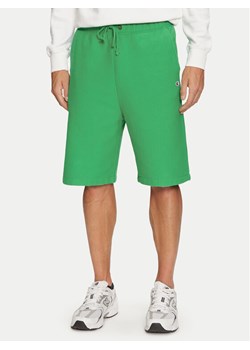 Champion Szorty sportowe 218650 Zielony Regular Fit ze sklepu MODIVO w kategorii Spodenki męskie - zdjęcie 182749219