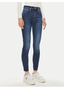 Tommy Jeans Jeansy Sylvia DW0DW19258 Granatowy Skinny Fit ze sklepu MODIVO w kategorii Jeansy damskie - zdjęcie 182749248