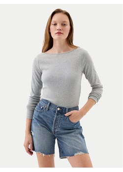 Gap Bluzka 540606-01 Szary Regular Fit ze sklepu MODIVO w kategorii Bluzki damskie - zdjęcie 182750959