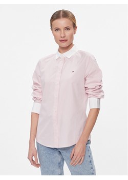 Tommy Hilfiger Koszula Fill A Fill Regular Shirt WW0WW40531 Różowy Regular Fit ze sklepu MODIVO w kategorii Koszule damskie - zdjęcie 182751159