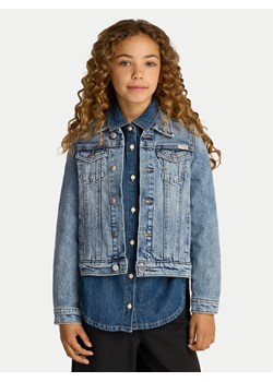 Calvin Klein Jeans Kurtka jeansowa IG0IG02721 Niebieski Regular Fit ze sklepu MODIVO w kategorii Kurtki dziewczęce - zdjęcie 182752075